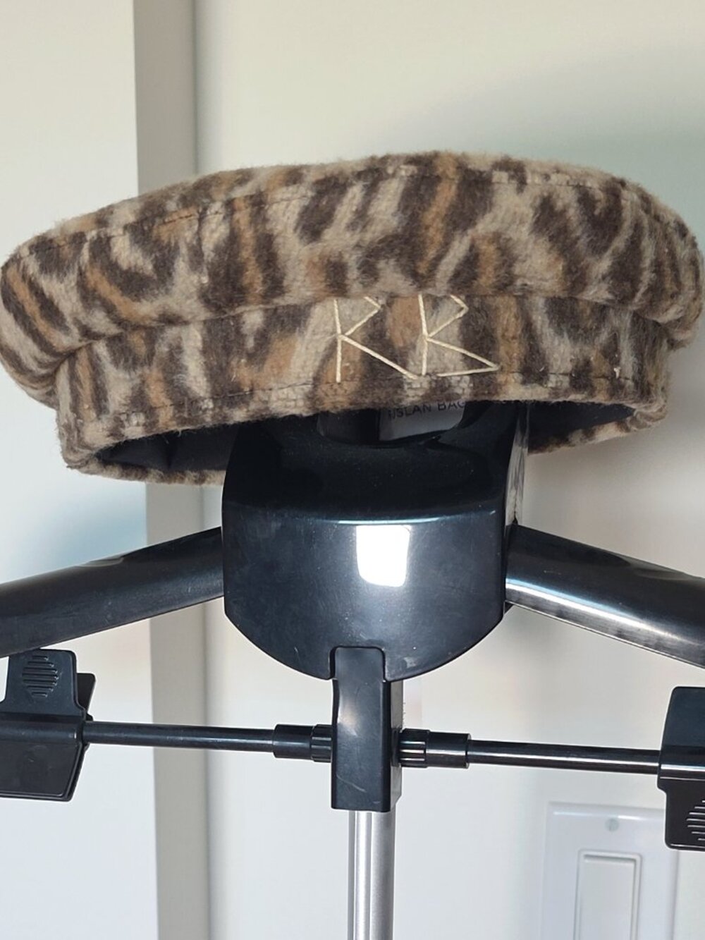 NWT Ruslan Baginskiy Wool Leopard Print Beret S